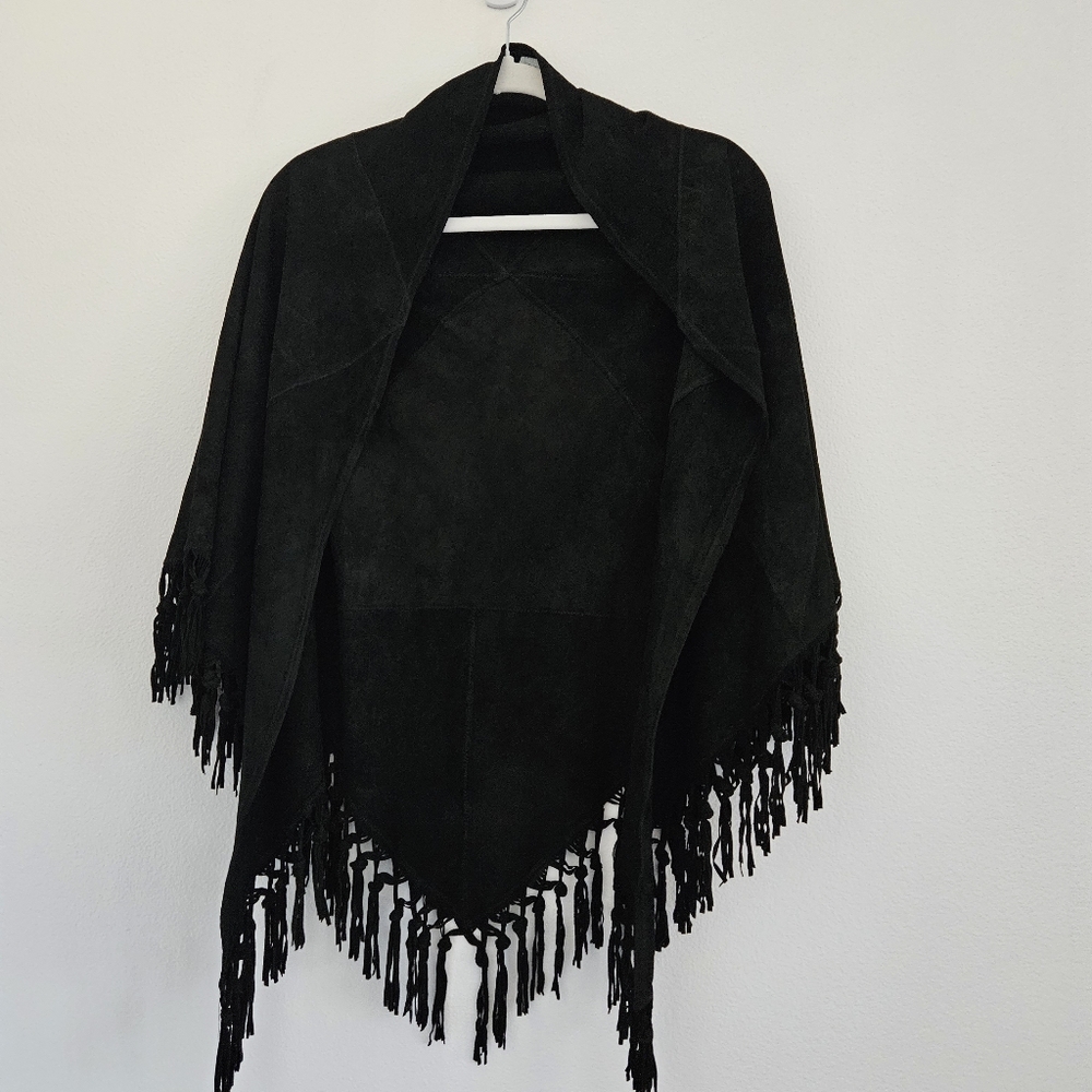 Vera Pelle Suede Shawl Wrap Black Fringe, Made in Italy